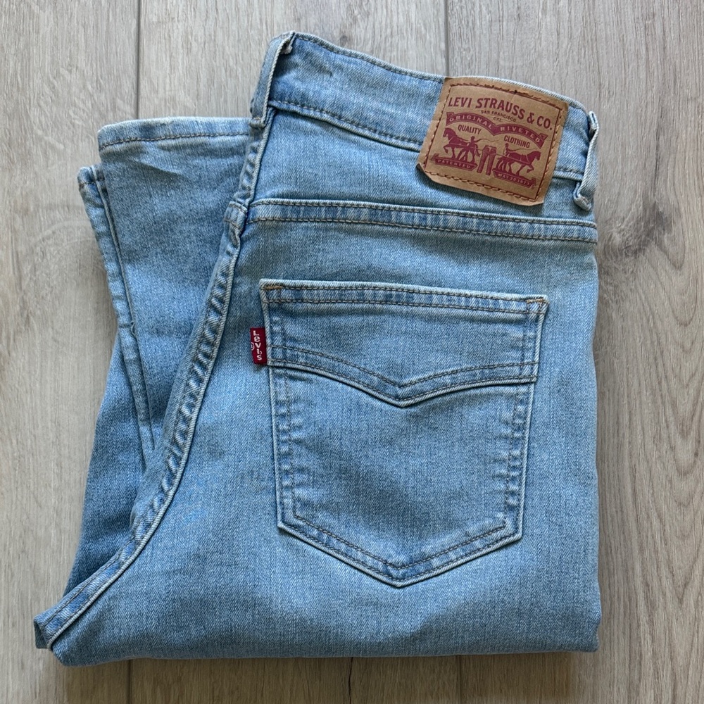 Levi Retro 725 High Rise Bootcut Jeans